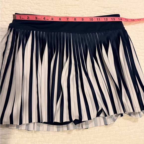 Fila Navy and White Striped Skort - Picture 5 of 6